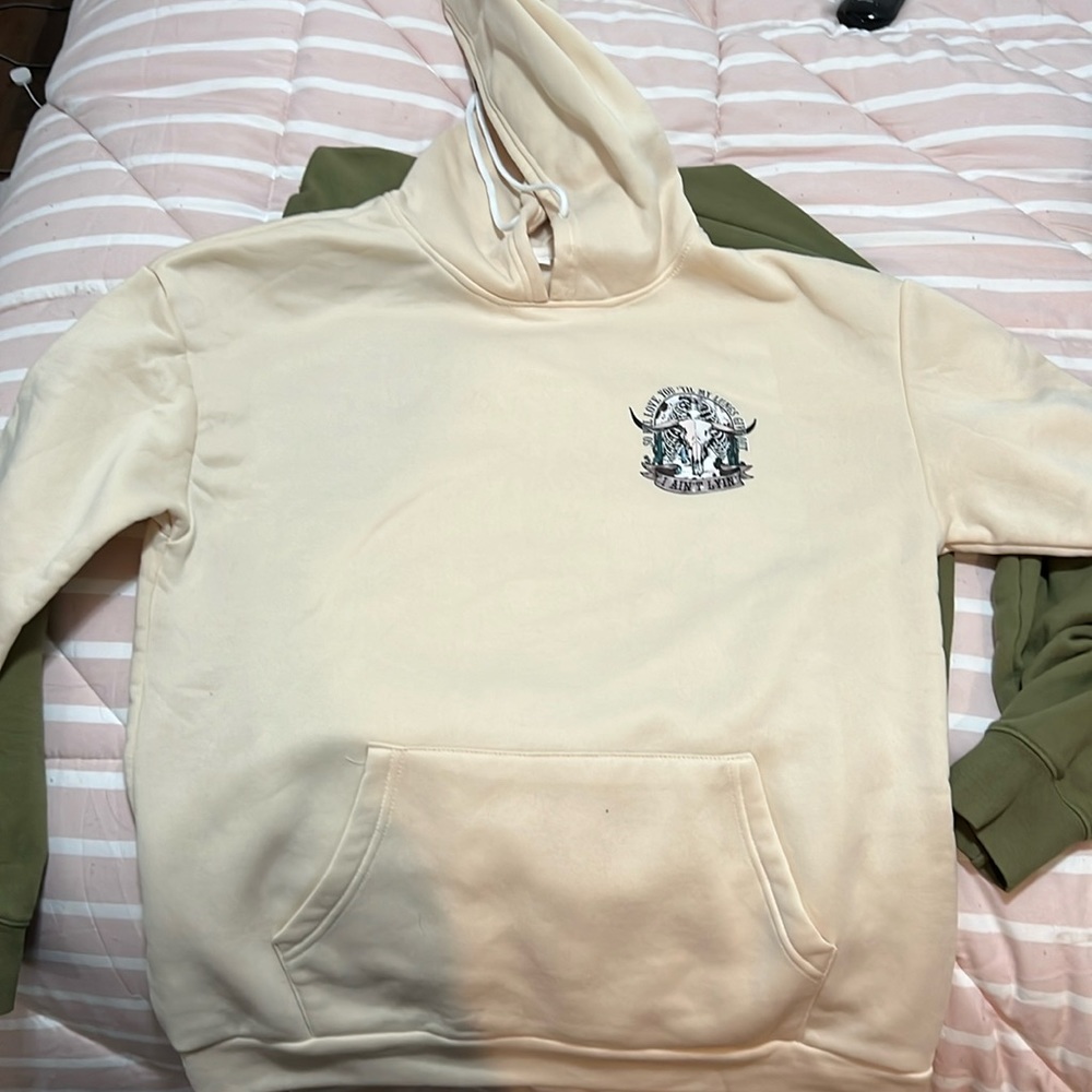 Sweatshirt